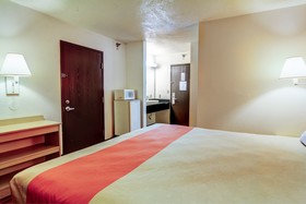 Motel 6 Columbia - East