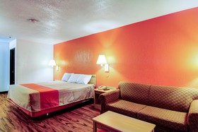 Motel 6 Columbia - East