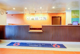 Motel 6 Columbia - East