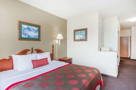 Ramada by Wyndham Columbia