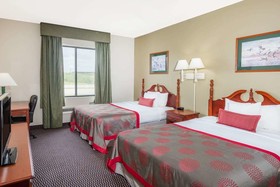 Ramada by Wyndham Columbia