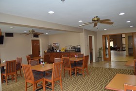 Days Inn & Suites by Wyndham Cuba