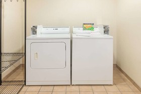 Baymont by Wyndham Fulton