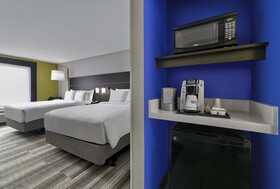 Holiday Inn Express Hotel & Suites Kansas City - Grandview