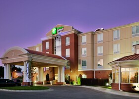 Holiday Inn Express Hotel & Suites Kansas City - Grandview
