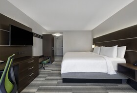 Holiday Inn Express Hotel & Suites Kansas City - Grandview