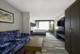 Holiday Inn Express Hotel & Suites Kansas City - Grandview