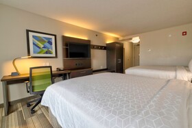 Holiday Inn Express Hotel & Suites Kansas City - Grandview