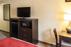 Quality Inn Hayti North