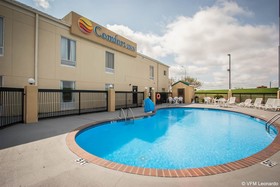 Quality Inn Hayti North