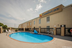 Quality Inn Hayti North