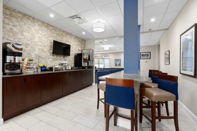 Comfort Inn & Suites St. Louis-Hazelwood