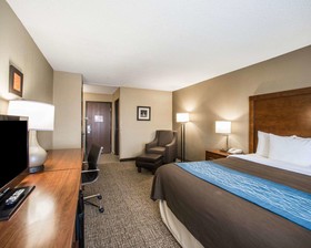 Comfort Inn & Suites St. Louis-Hazelwood