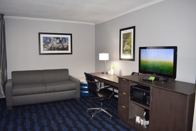 La Quinta Inn by Wyndham St. Louis Hazelwood - Airport North