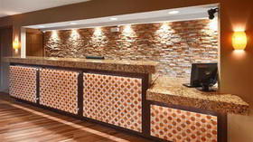 Clarion Pointe Independence - Kansas City