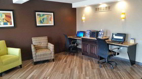 Clarion Pointe Independence - Kansas City