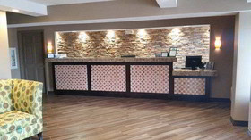 Clarion Pointe Independence - Kansas City