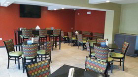 Clarion Pointe Independence - Kansas City