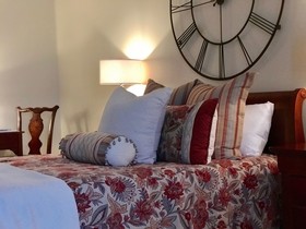 Ophelia's Restaurant & Inn