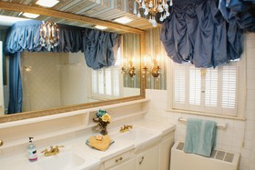 Silver Heart Inn Bed & Breakfast