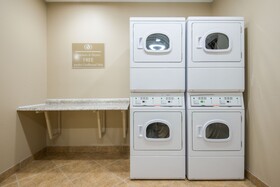 Candlewood Suites Jefferson City