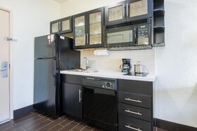 Candlewood Suites Jefferson City
