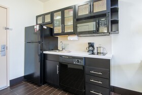 Candlewood Suites Jefferson City