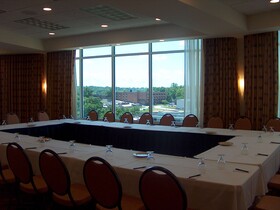 DoubleTree by Hilton Hotel Jefferson City