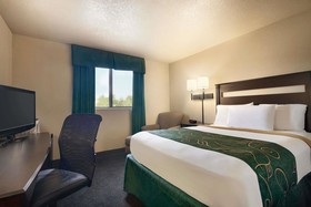 Travelodge by Wyndham Jefferson City
