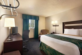 Travelodge by Wyndham Jefferson City