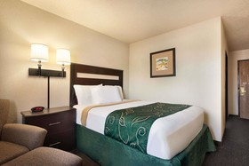 Travelodge by Wyndham Jefferson City