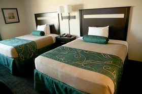 Travelodge by Wyndham Jefferson City