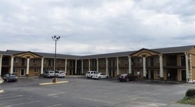 Economy Inn & Suites Joplin