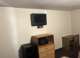 Economy Inn & Suites Joplin