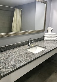 American Inn North Kansas City