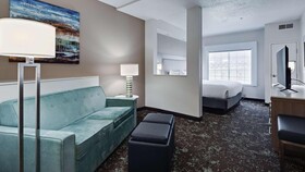 Best Western Worlds of Fun Inn & Suites