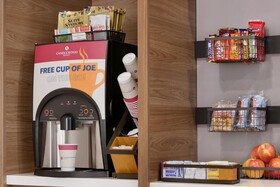 Candlewood Suites Kansas City Northeast