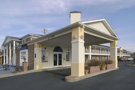 Days Inn by Wyndham Liberty/NE Kansas City