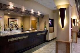 Embassy Suites Kansas City International Airport
