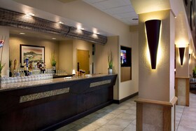Embassy Suites Kansas City International Airport