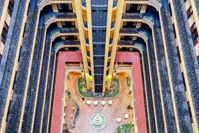 Embassy Suites Kansas City - Plaza