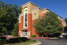 Extended Stay America Kansas City Country Club Plaza