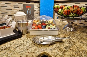 Hampton Inn Kansas City-Airport