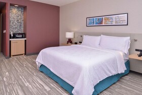 Hilton Garden Inn Kansas City Airport