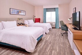 Hilton Garden Inn Kansas City Airport