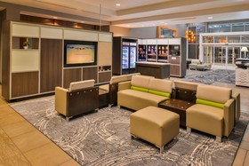 Holiday Inn Kansas City Airport