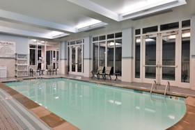 Holiday Inn Kansas City Airport