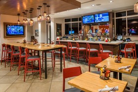 Holiday Inn Kansas City Airport