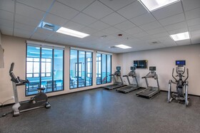 Holiday Inn Kansas City - Northeast