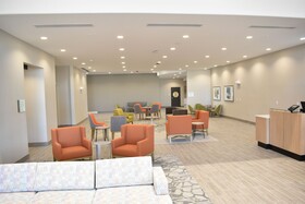 Holiday Inn Kansas City - Northeast